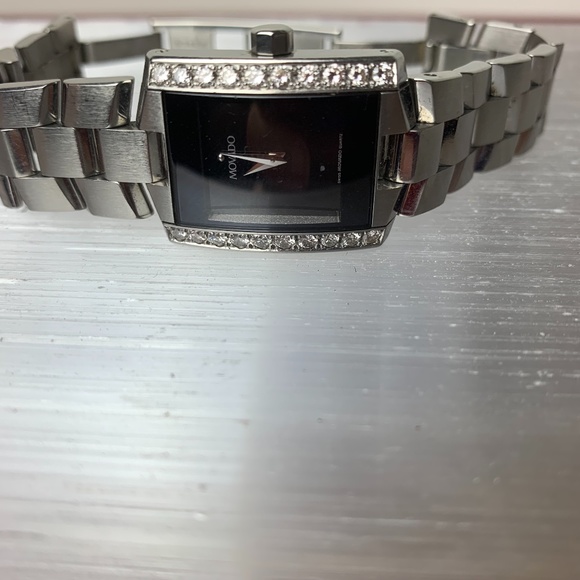 MOVADO ELIRO W/DIAMONDS - Picture 5 of 5